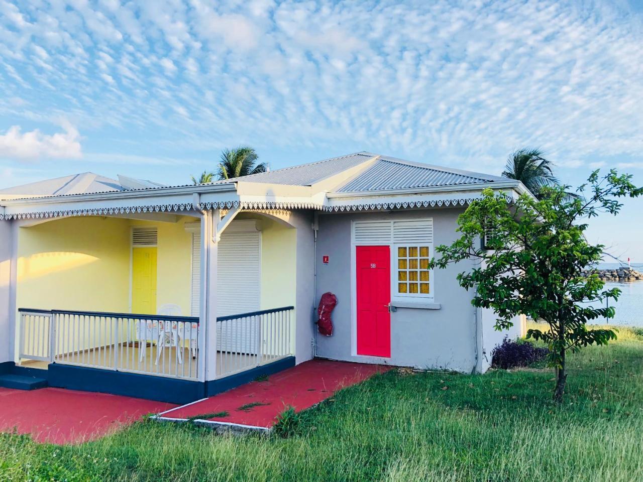 Le Gligli Bed & Breakfast Le Gosier  Bagian luar foto